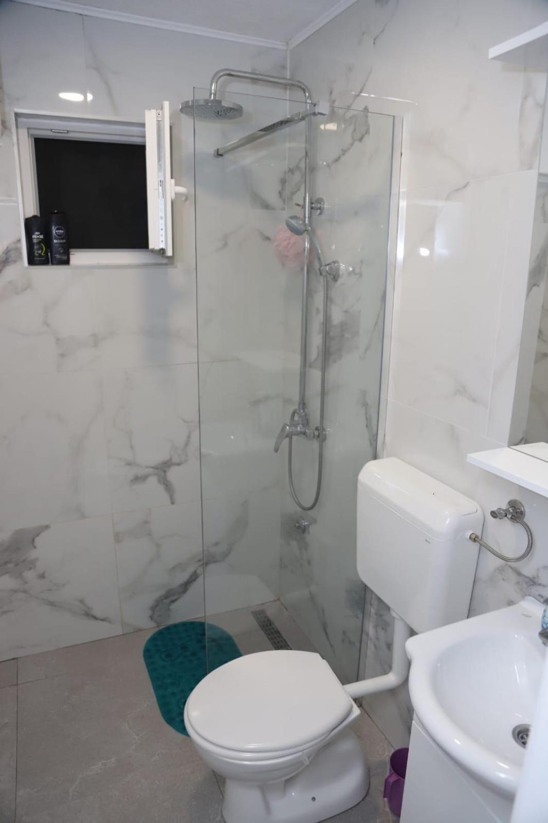 Apartment Hadze